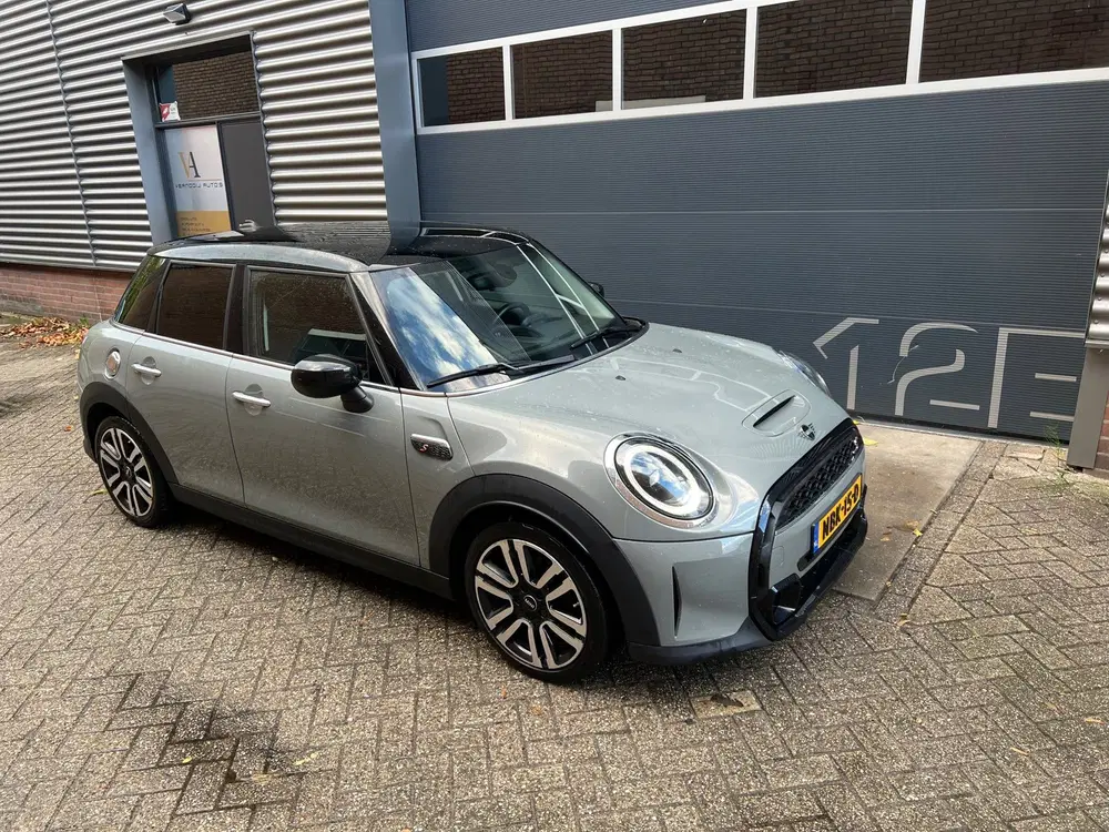 Mini Cooper S 2.0 Cooper S ClassicTrim Edition Automaat uit 2022, foto 8