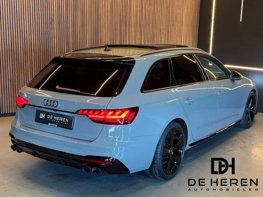 Audi A4 40 TFSI S4 Look Competition uit 2021, foto 3