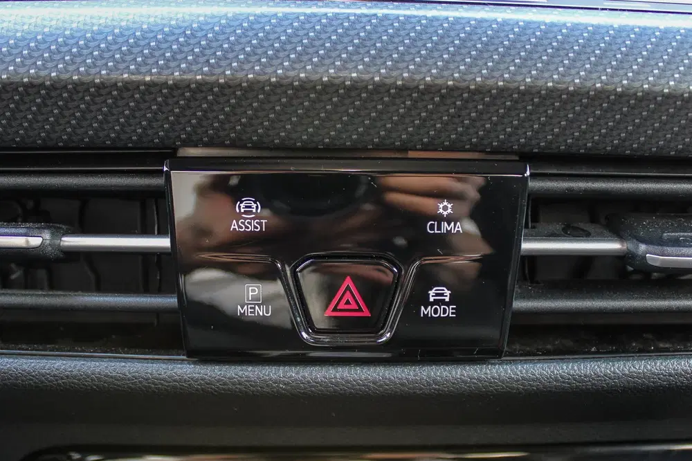 Volkswagen Golf 2.0 TSI R 4Motion PANO H&K MATRIX AKRAPOVI uit 2023, foto 14