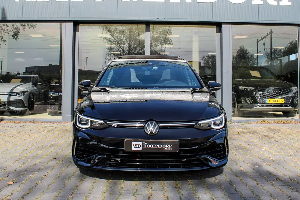 Volkswagen Golf 2.0 TSI R 4Motion PANO H&K MATRIX AKRAPOVI uit 2023, foto 2