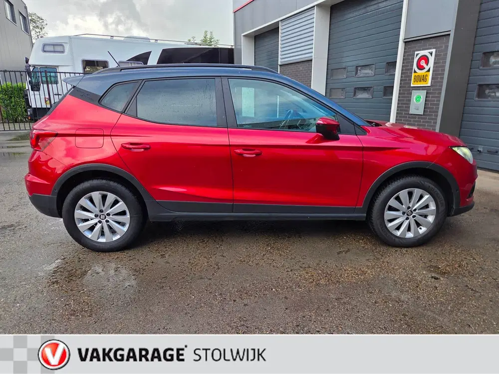 SEAT Arona 1.0 TSI Style Business Intense uit 2020, foto 3