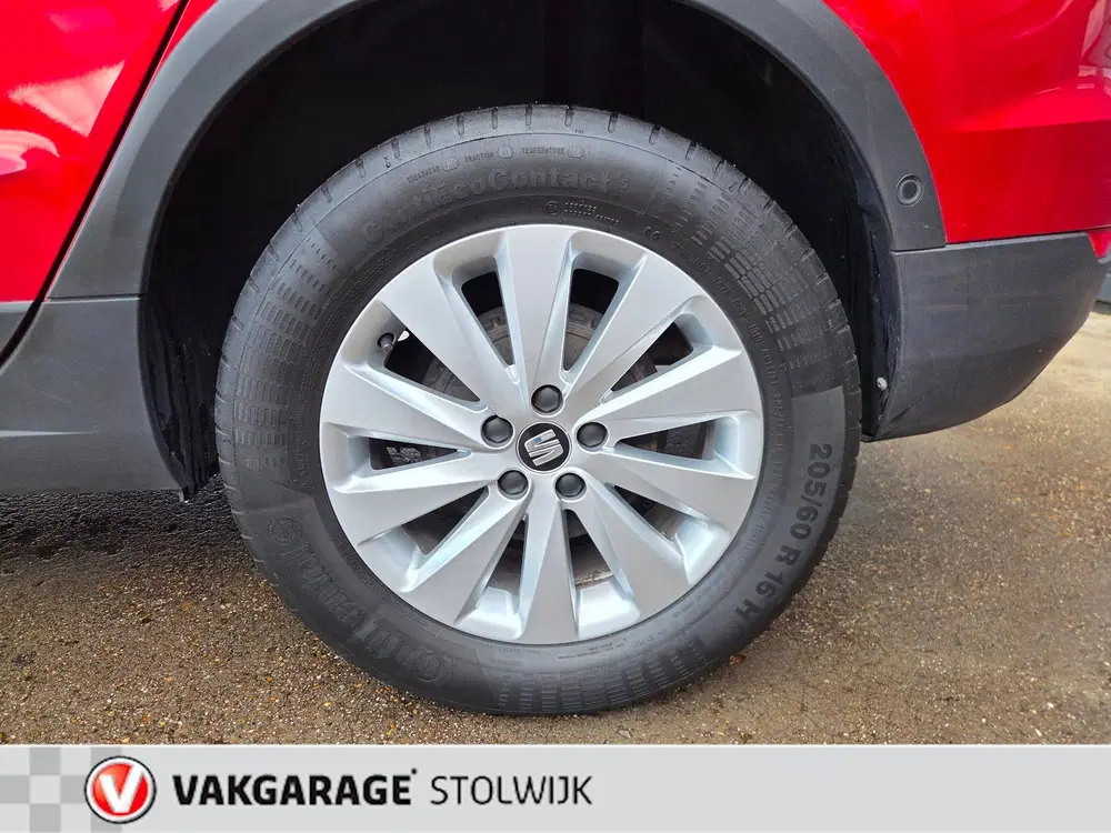 SEAT Arona 1.0 TSI Style Business Intense uit 2020, foto 5