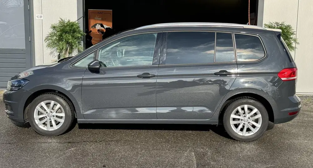 Volkswagen Touran 1.5 TSI Comfortline Business 7p uit 2019, foto 12
