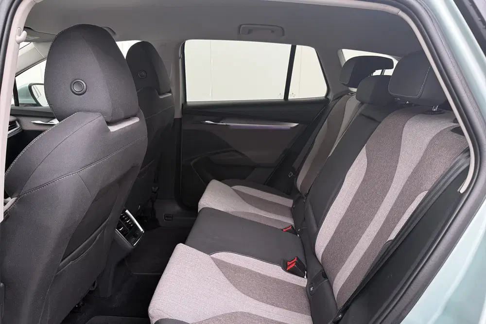 Skoda Enyaq 60 (SOH 94%) Carplay Stoelverw. Cruise uit 2021, foto 12