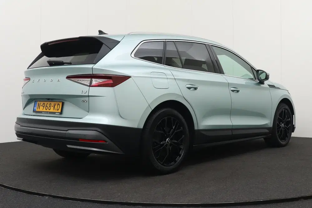 Skoda Enyaq 60 (SOH 94%) Carplay Stoelverw. Cruise uit 2021, foto 3