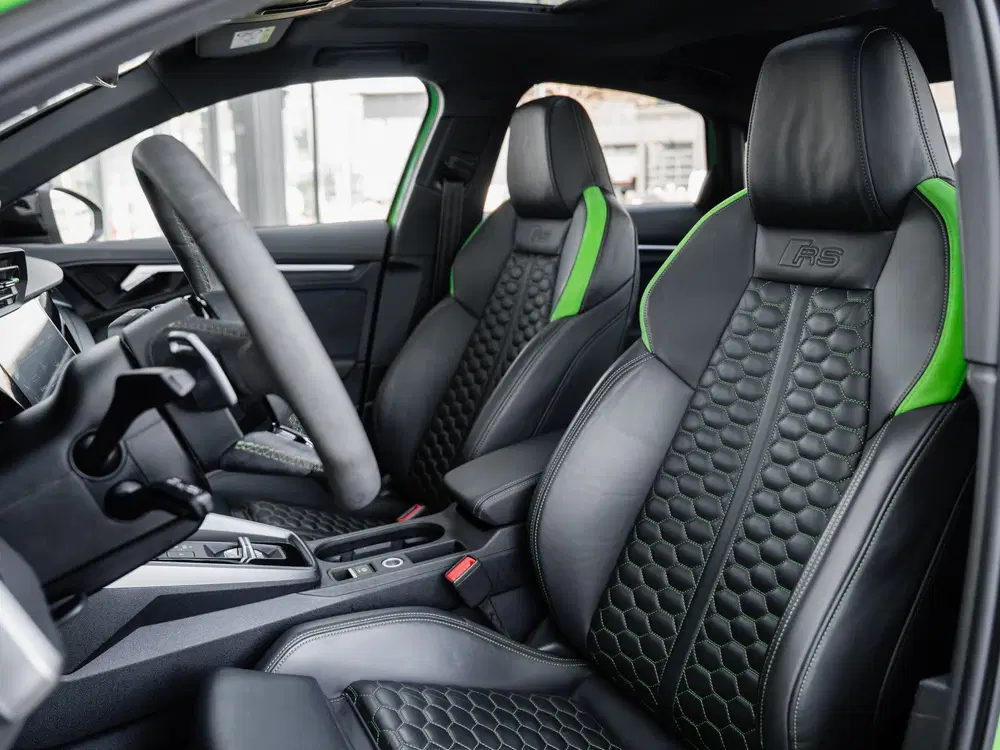 Audi RS3 2.5 TFSI quattro uit 2022, foto 13