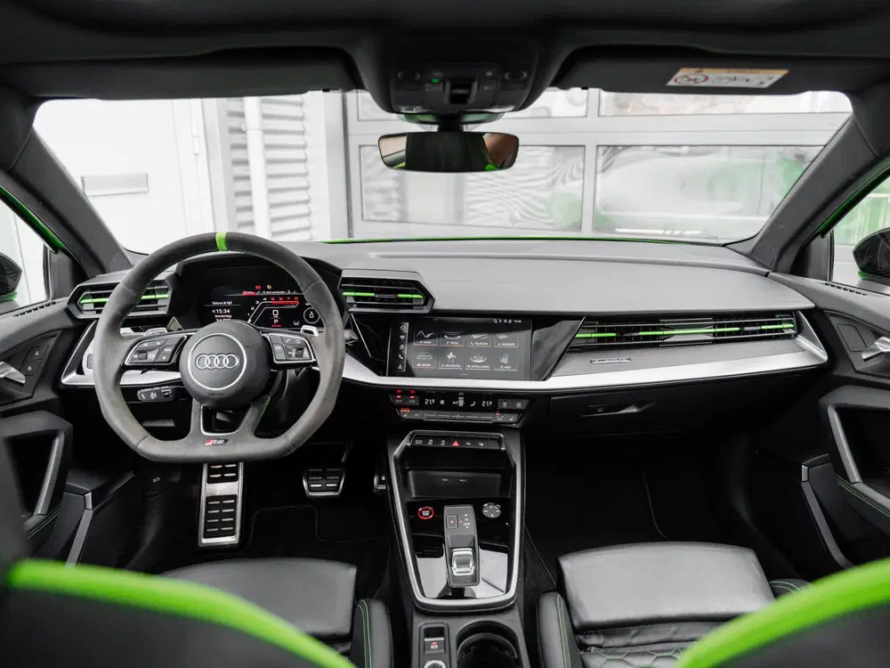 Audi RS3 2.5 TFSI quattro uit 2022, foto 14