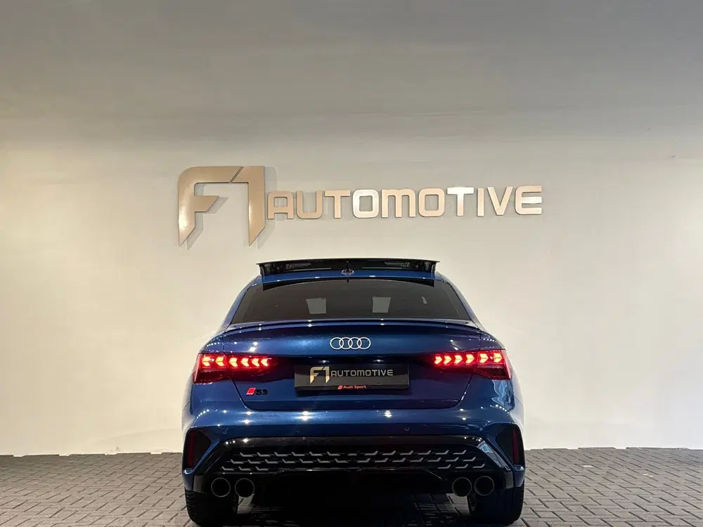Audi S3 2.0 TFSI quattro Pano uit 2024, foto 4