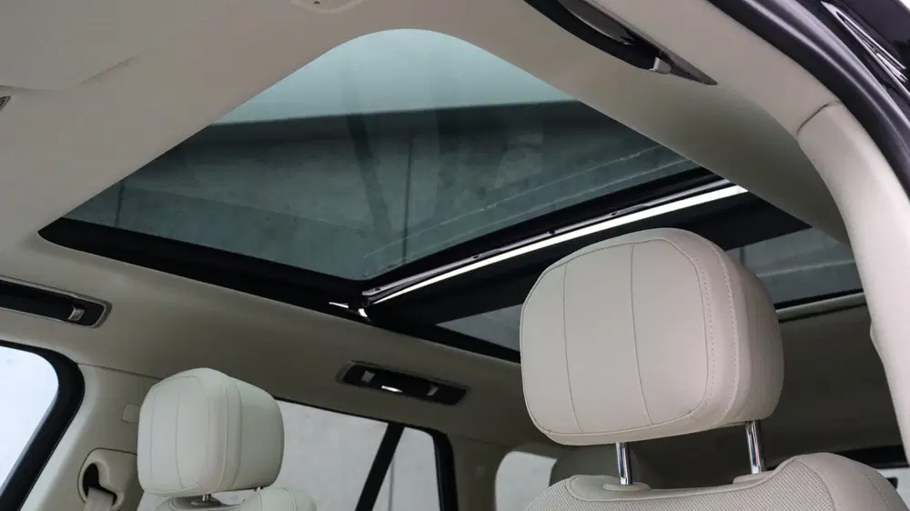 Land Rover Range Rover 3.0 P460e SE uit 2024, foto 11