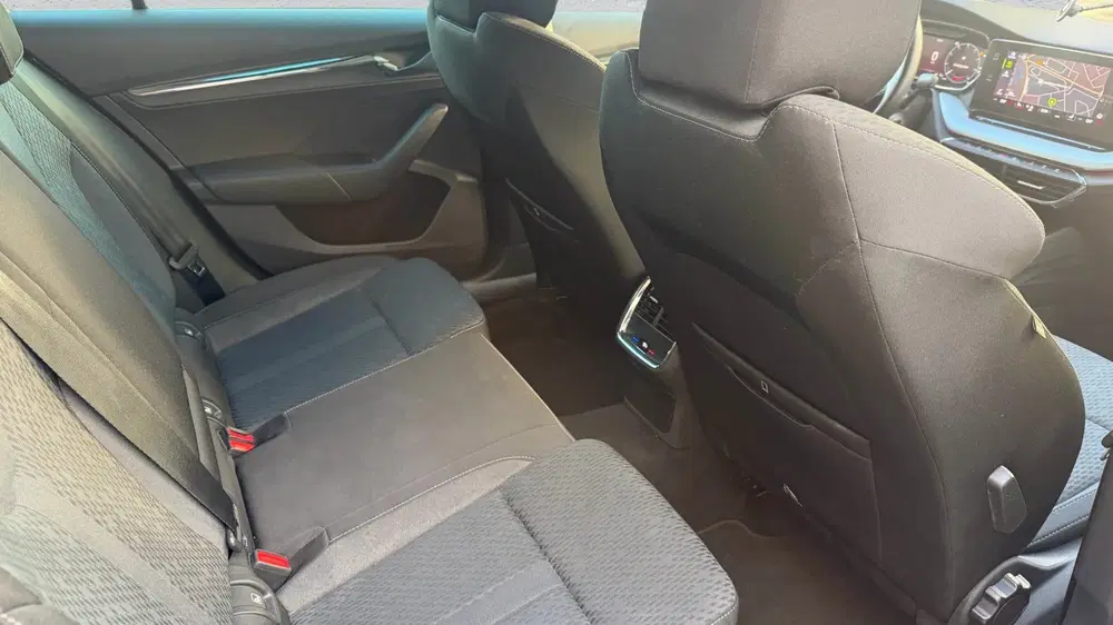 Skoda Octavia 1.0 e-TSI Business Edition Plus navi dyn uit 2021, foto 13