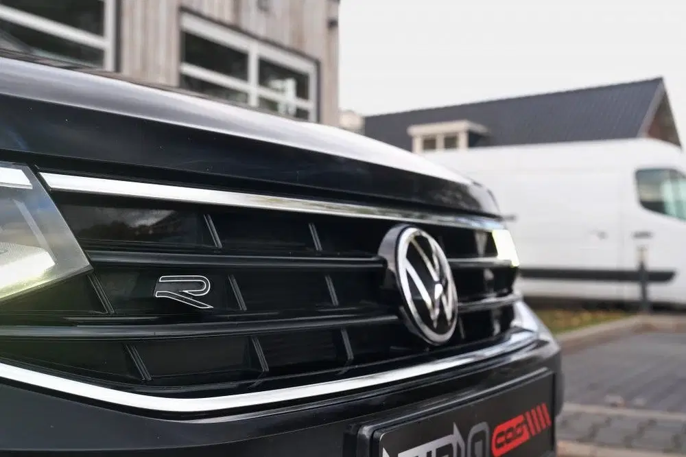Volkswagen Tiguan 2.0 TSI R-Line 4Motion Pano uit 2022, foto 11