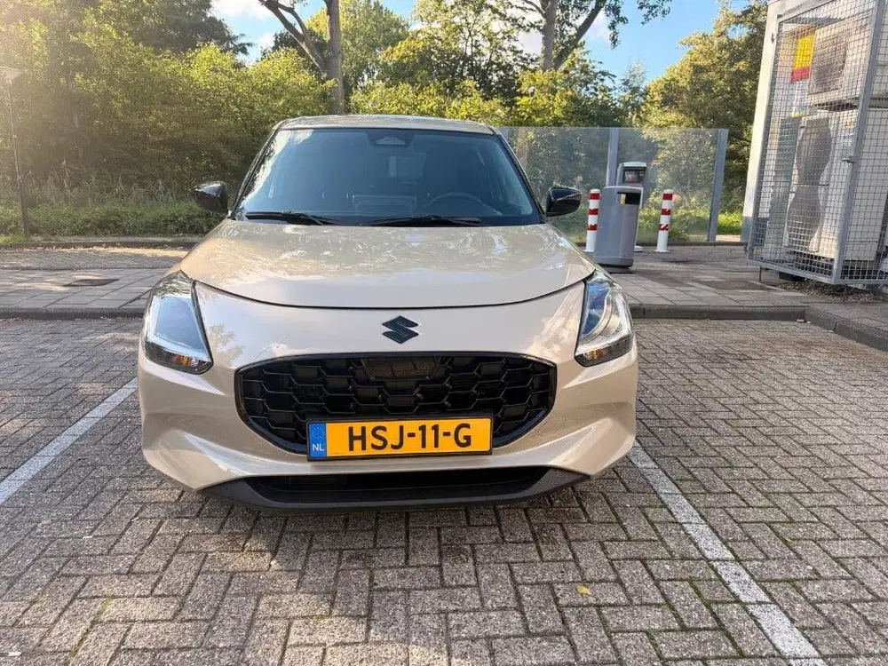 Suzuki Swift 1.2 Smart Hybrid 83pk CVT 2025 (Black Edit uit 2025