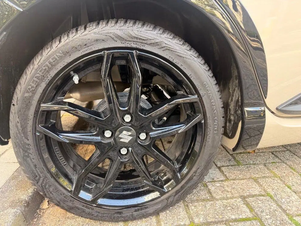 Suzuki Swift 1.2 Smart Hybrid 83pk CVT 2025 (Black Edit uit 2025, foto 10