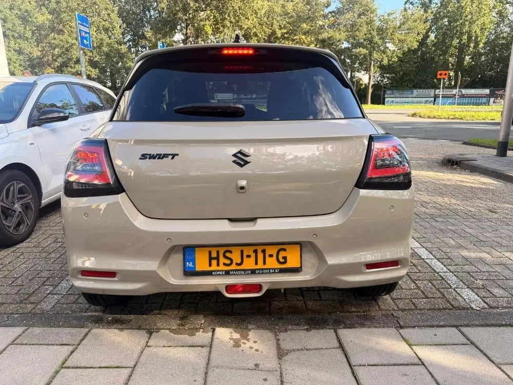 Suzuki Swift 1.2 Smart Hybrid 83pk CVT 2025 (Black Edit uit 2025, foto 7