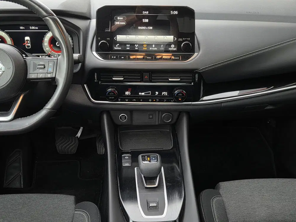 Nissan Qashqai 1.3 MHEV Xtronic Premiere Edition uit 2021, foto 10