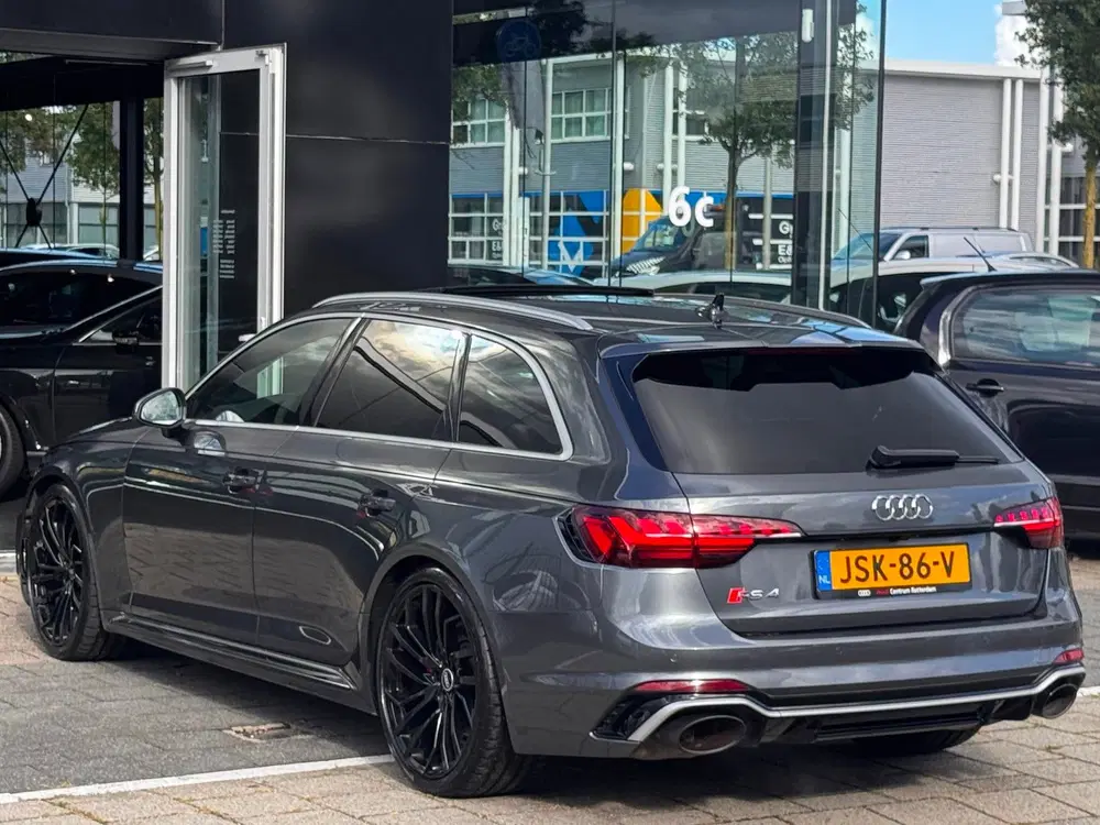 Audi A4 2.9 TFSI RS 4 quattro uit 2021, foto 15
