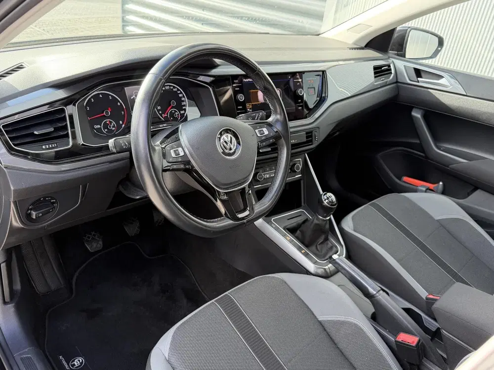 Volkswagen Polo 1.0 TSI uit 2019, foto 12