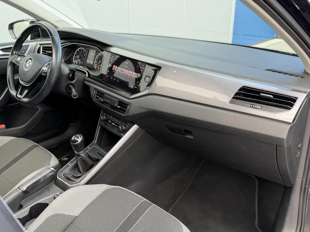 Volkswagen Polo 1.0 TSI uit 2019, foto 15