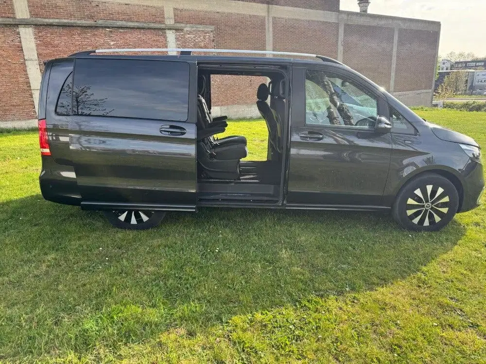 Mercedes-Benz EQV 300 L2 204pk 2020 Grijs uit 2020, foto 8
