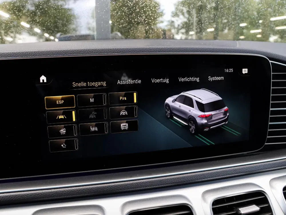 Mercedes-Benz GLE 350 e 4MATIC AMG Line Luchtvering D uit 2022, foto 13