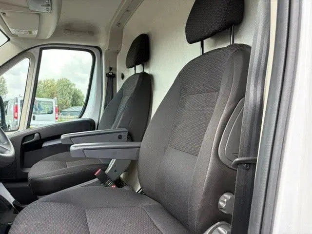 Opel Movano 2.2D 140 Zwaar L4H2 Edition 140 PK Euro6 uit 2024, foto 14