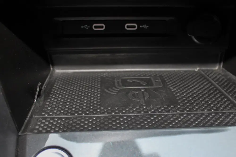Volkswagen Tiguan 1.5 TSI R-Line Business+ PANO HUD LEER 360 uit 2023, foto 15