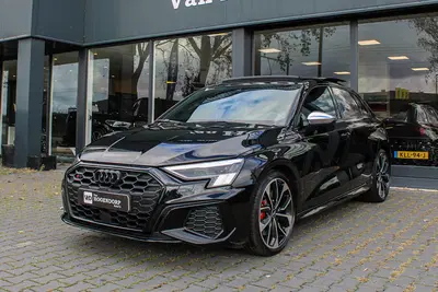 Audi A3 S3 Sportback 2.0 TFSI quattro PANO HUD B&O uit 2021