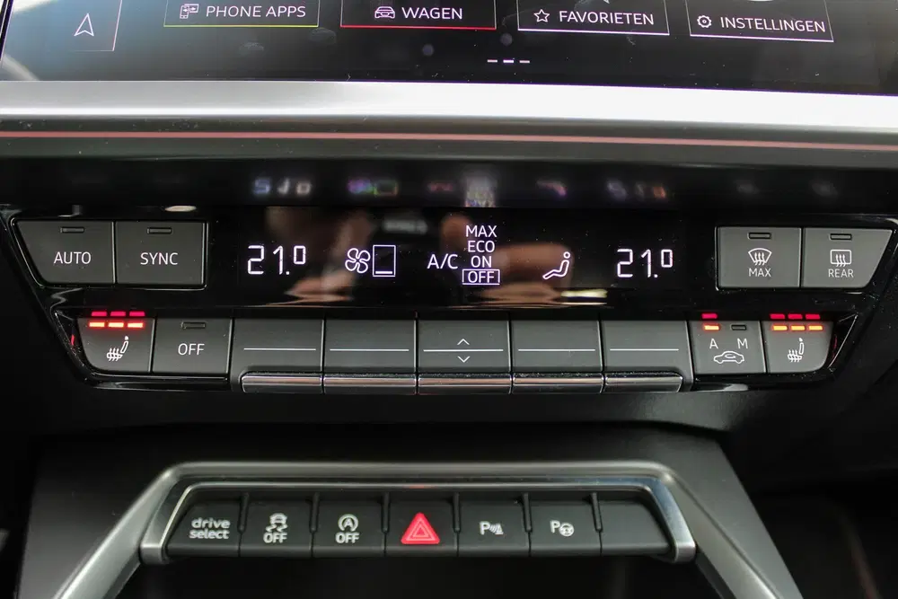 Audi A3 S3 Sportback 2.0 TFSI quattro PANO HUD B&O uit 2021, foto 15