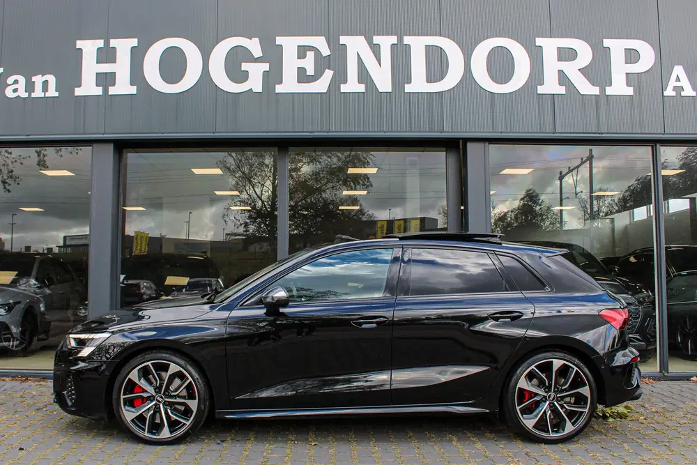 Audi A3 S3 Sportback 2.0 TFSI quattro PANO HUD B&O uit 2021, foto 4