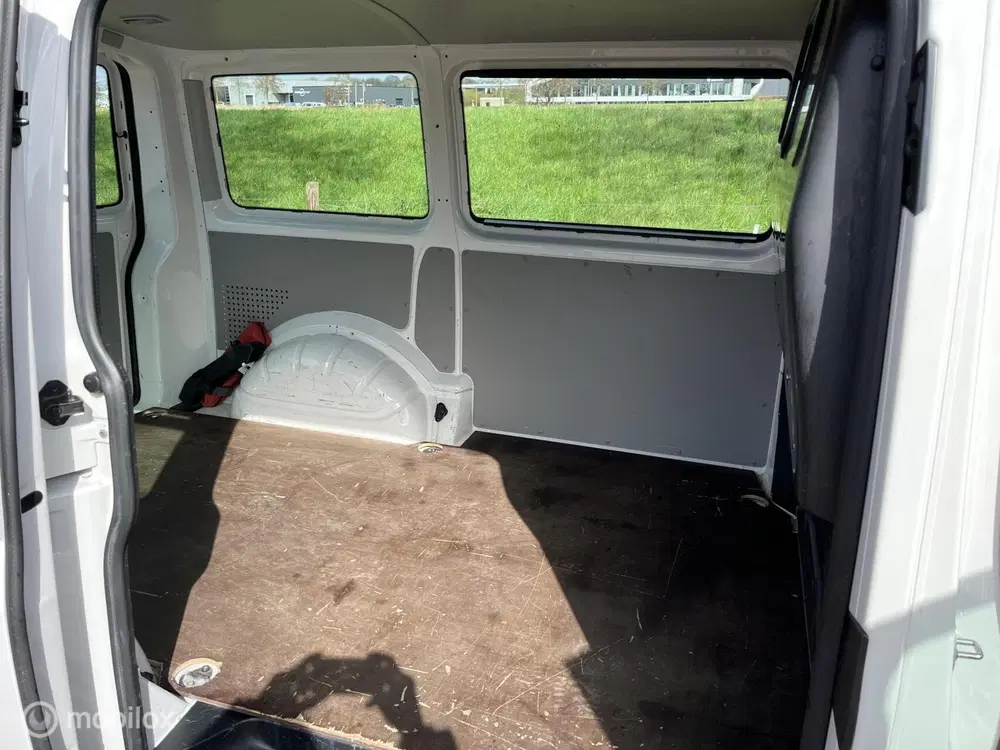 Volkswagen Transporter 2.0 TSI Benzine+ AC uit 2019, foto 12