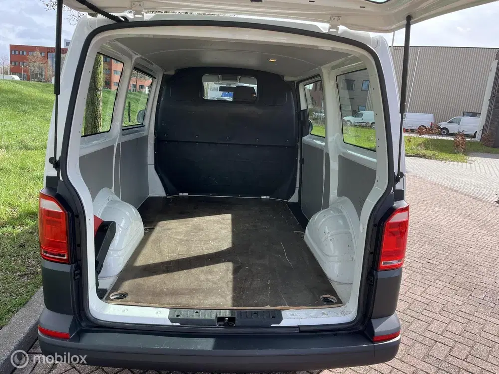 Volkswagen Transporter 2.0 TSI Benzine+ AC uit 2019, foto 13