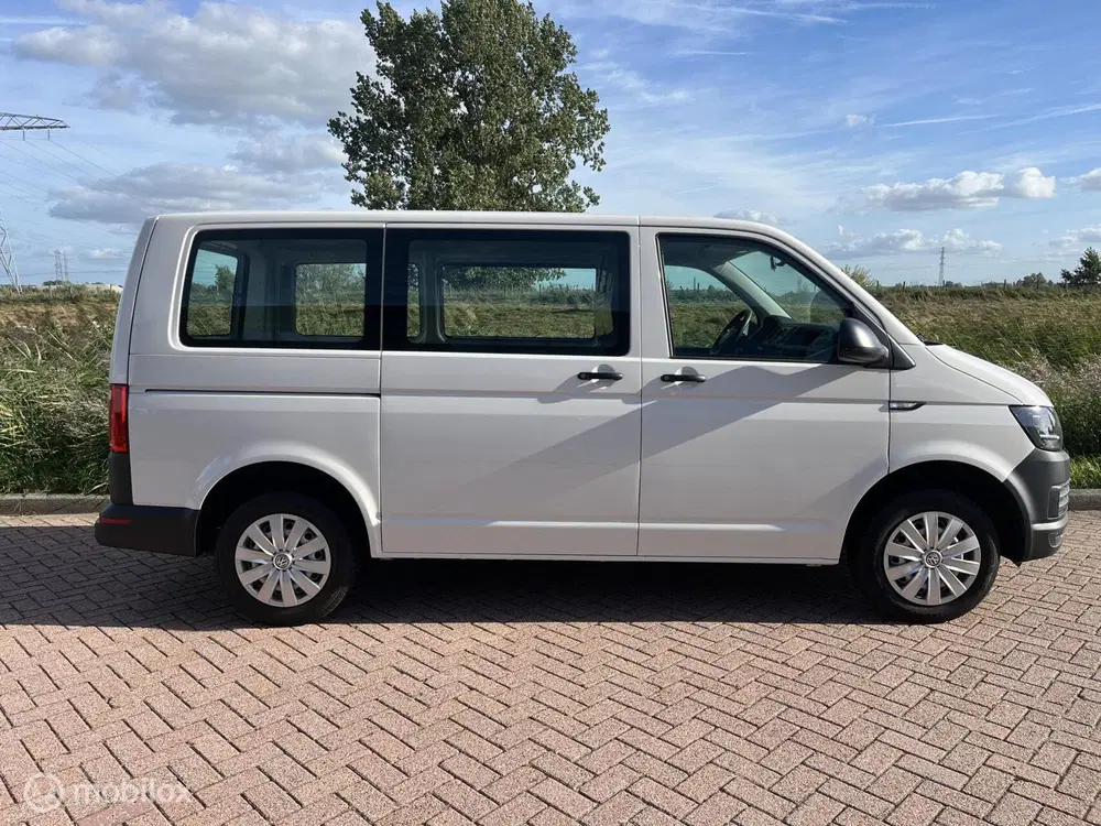 Volkswagen Transporter 2.0 TSI Benzine+ AC uit 2019, foto 2