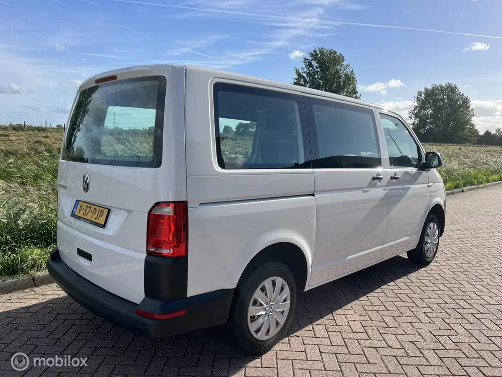 Volkswagen Transporter 2.0 TSI Benzine+ AC uit 2019, foto 3