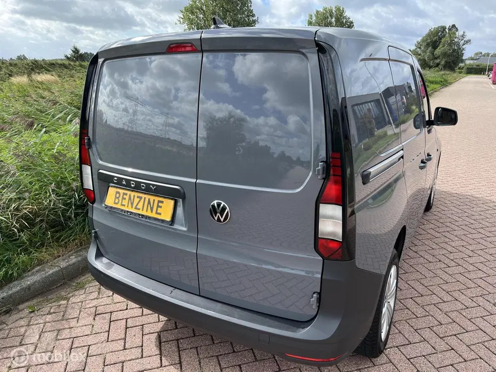 Volkswagen Caddy 1.5 TSI Automaat uit 2021, foto 4