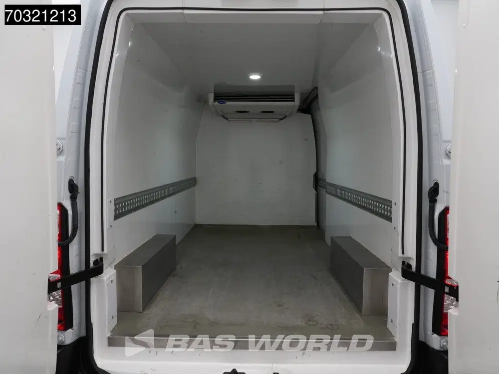 Renault Master 135PK Koelwagen L3H2 Carrier Xarios 350 LE uit 2021, foto 9