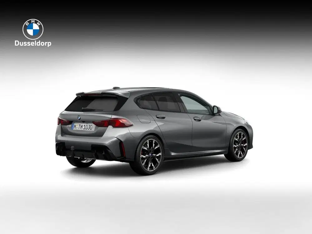 BMW 1-serie 120 M Sport Pro uit 2026, foto 2