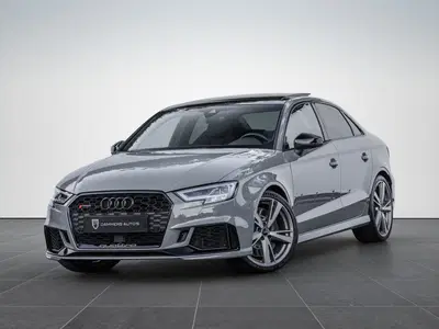 Audi RS3 2.5 TFSI 400pk Quattro Pano B&O RS-stoele uit 2020