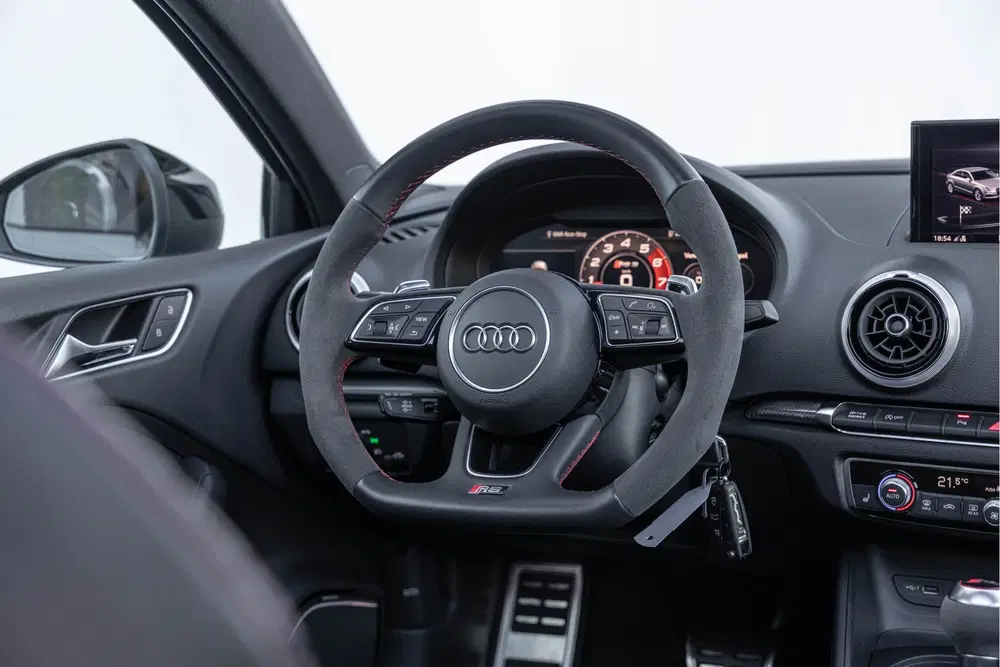 Audi RS3 2.5 TFSI 400pk Quattro Pano B&O RS-stoele uit 2020, foto 15