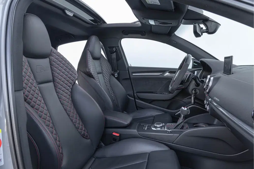 Audi RS3 2.5 TFSI 400pk Quattro Pano B&O RS-stoele uit 2020, foto 4