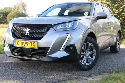 Peugeot 2008 1.2 PureTech 130 PK Allure uit 2020