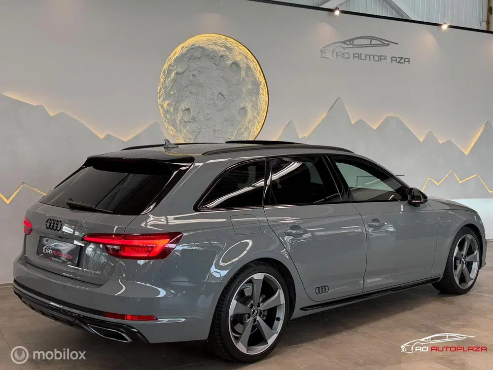 Audi A4 40 TFSI Sport 3x S line edition Panorama uit 2019, foto 2