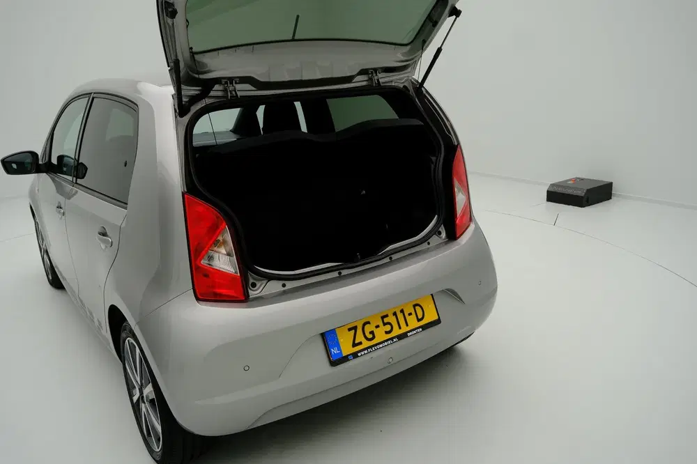 SEAT Mii 1.0 FR-Line 5-drs LMV uit 2019, foto 10