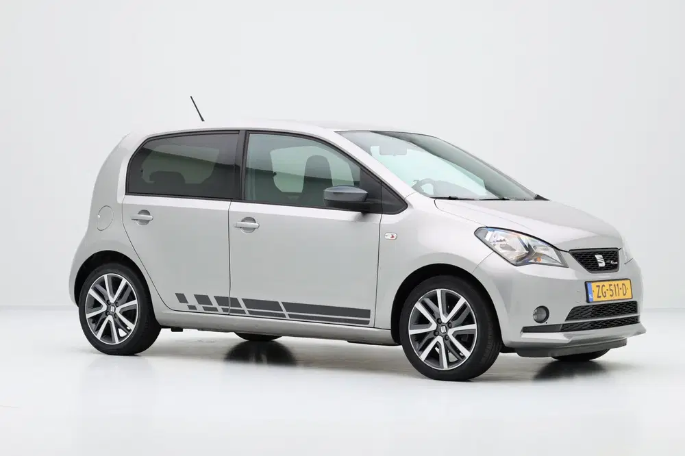 SEAT Mii 1.0 FR-Line 5-drs LMV uit 2019, foto 4