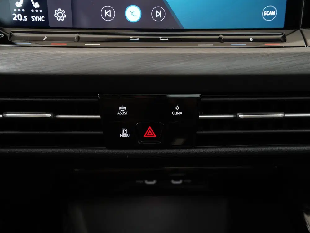 Volkswagen Golf 2.0 TSI Style DSG uit 2022, foto 12