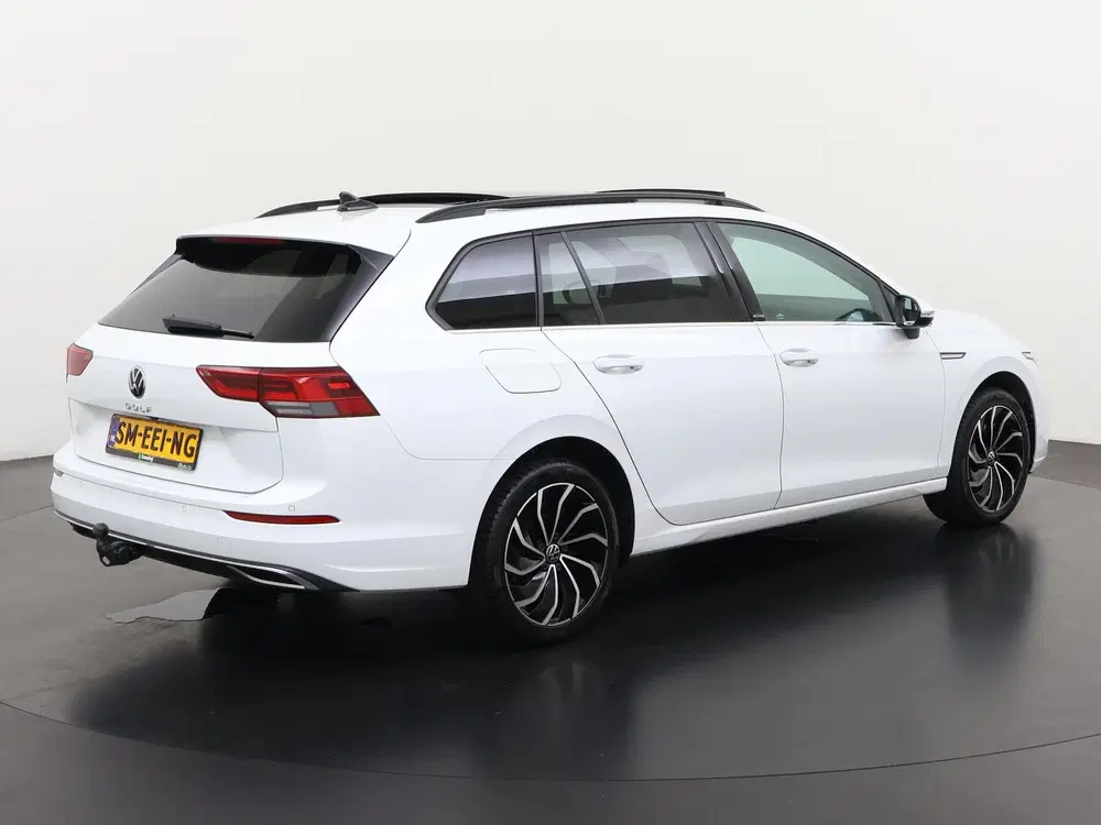 Volkswagen Golf 2.0 TSI Style DSG uit 2022, foto 5