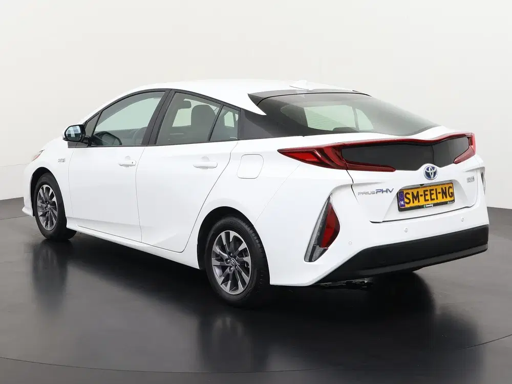 Toyota Prius 1.8 Plug-in Dynamic uit 2020, foto 6