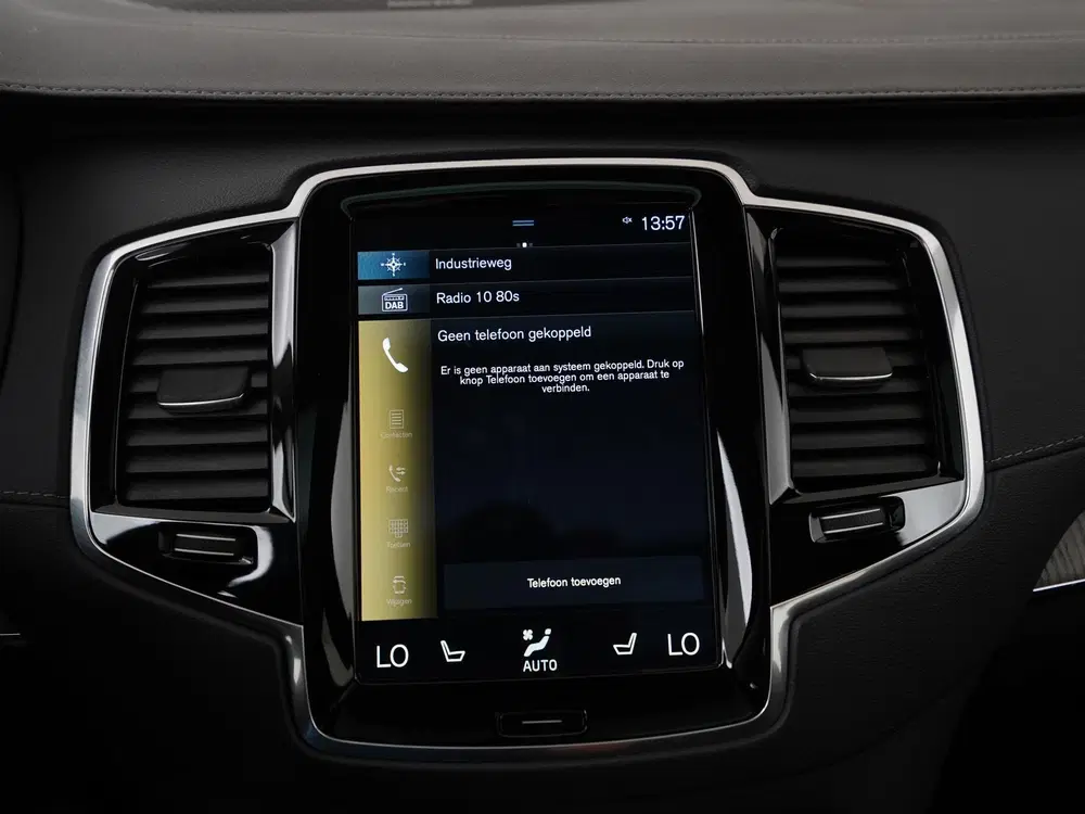 Volvo XC90 2.0 T8 Recharge AWD Inscription uit 2022, foto 15