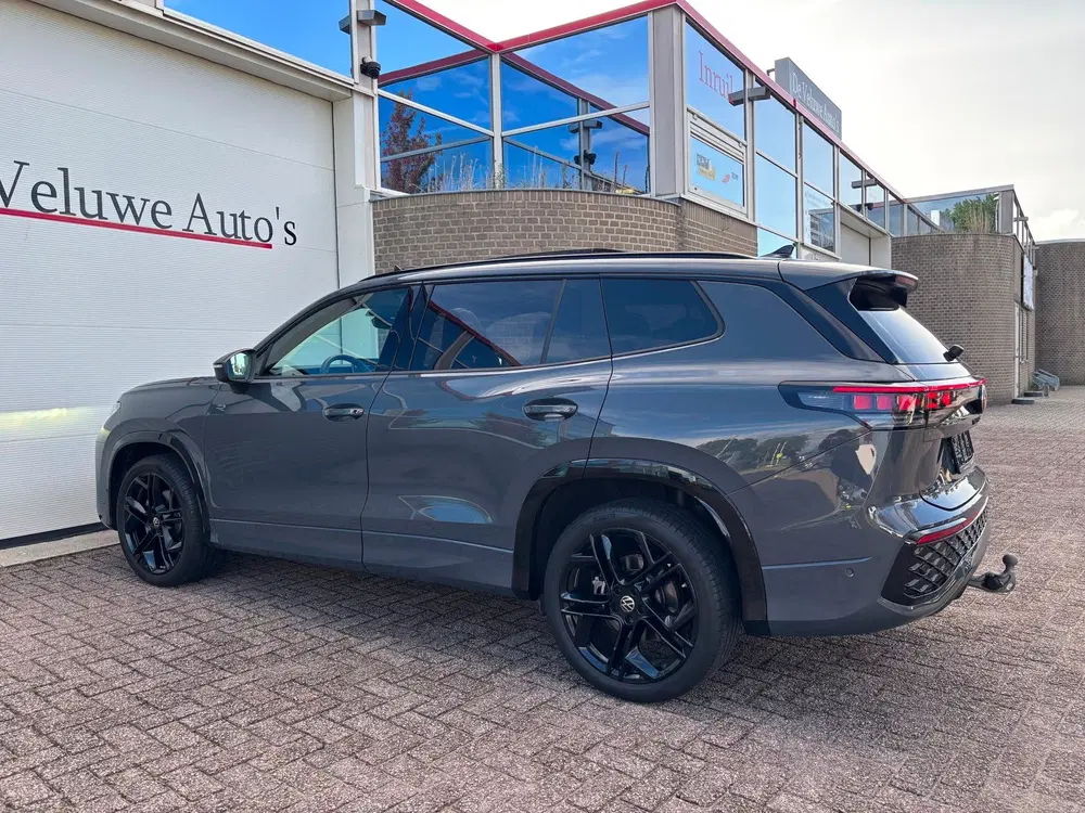 Volkswagen Tayron 2.0 TDI 4M R-Line uit 2025, foto 13
