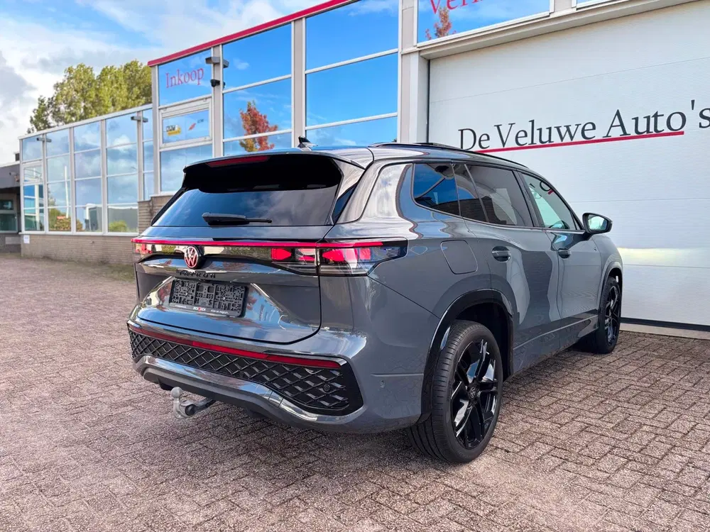 Volkswagen Tayron 2.0 TDI 4M R-Line uit 2025, foto 2