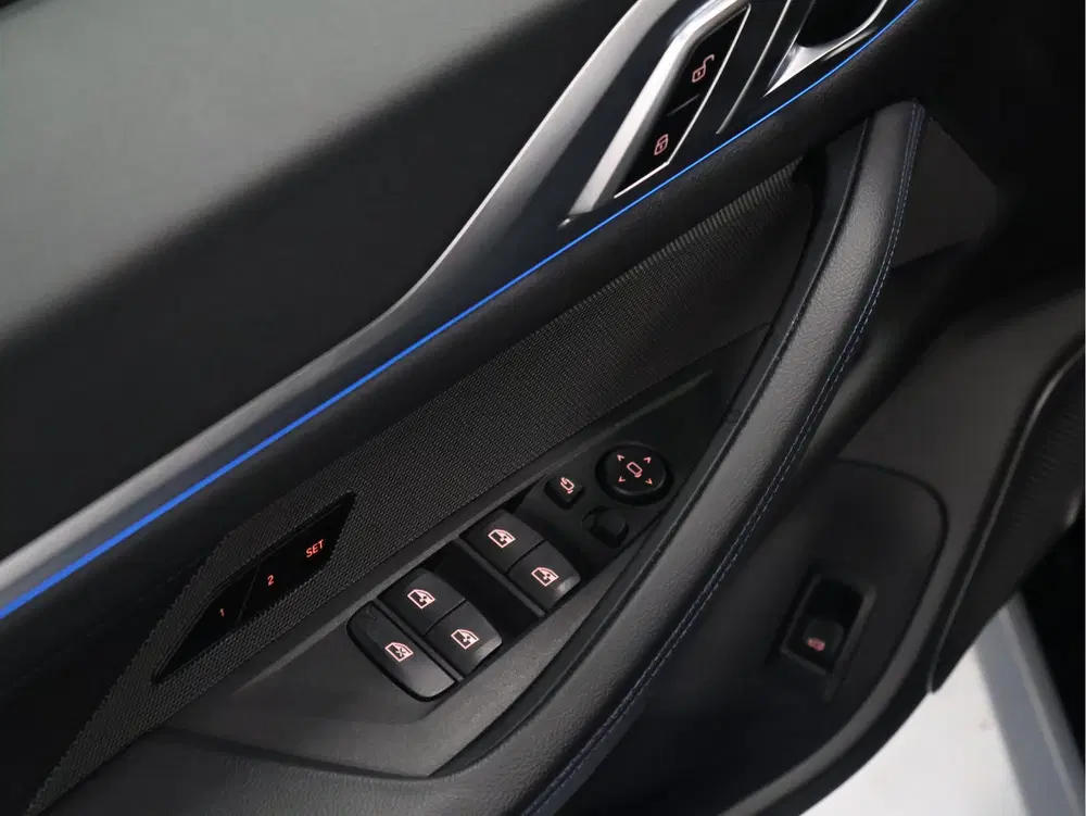 BMW i4 M50 High Executive 84 kWh [SOH 95% uit 2022, foto 13